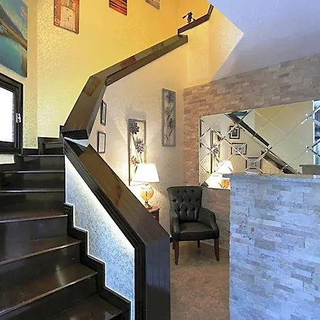 Mercan Hotel